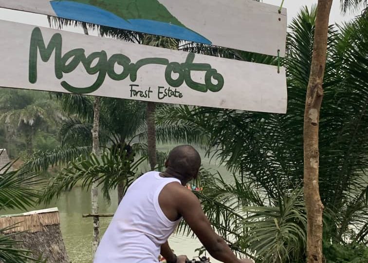 Travelers exploring Mangoroto caves during Mangoroto Forest Tour from Dar es Salaam